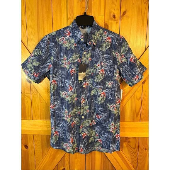 Izod Saltwater Shirt Mens Small Blue Tropical Short Sleeves Button Up NWT (0197) - Picture 1 of 7